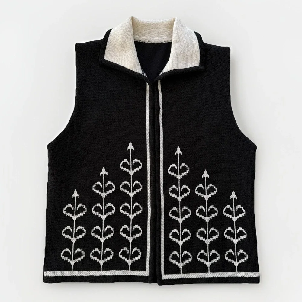Vintage 70s Graphic Knit‎ Vest Black White ILGWU Scandinavian Folk Women's M